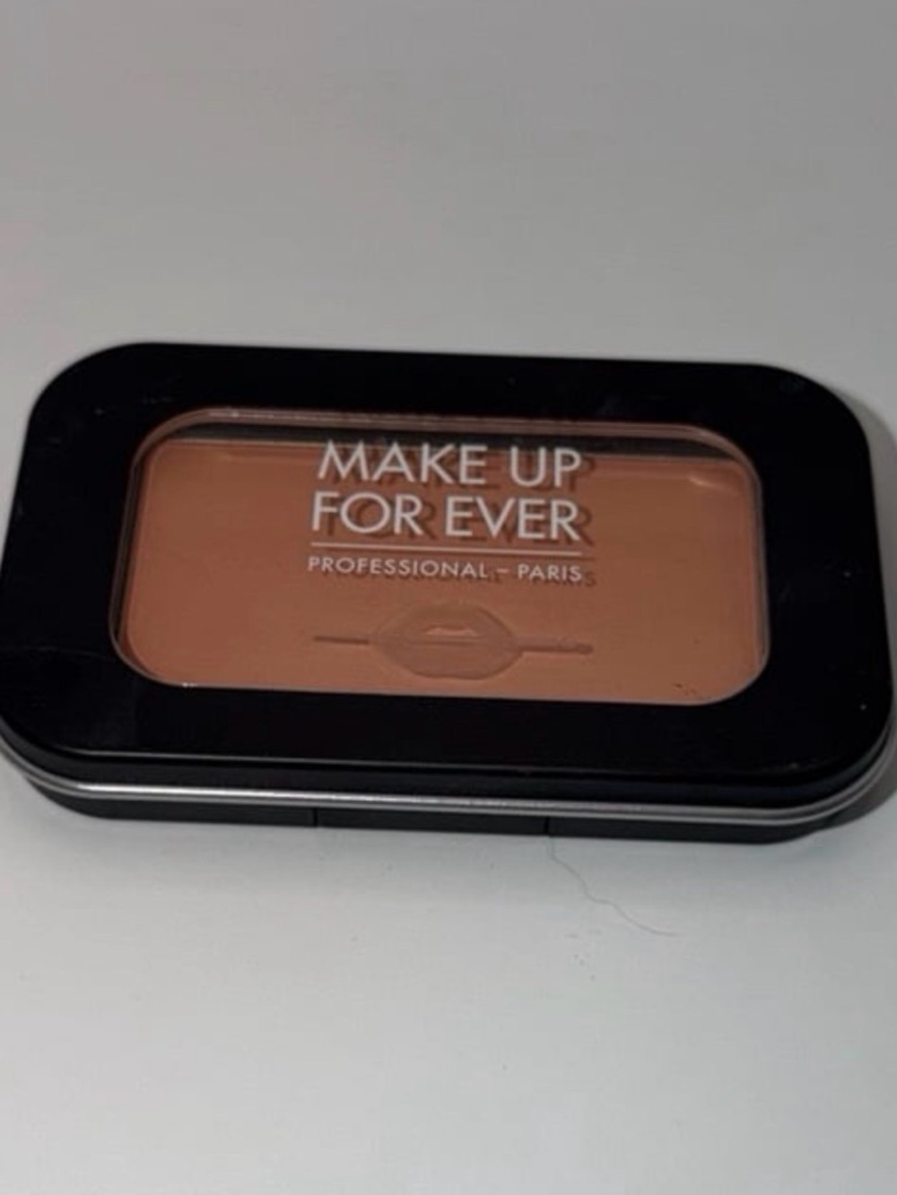 Make Up For Ever Artist Magnetic Small Refill Palette with Refill of B304